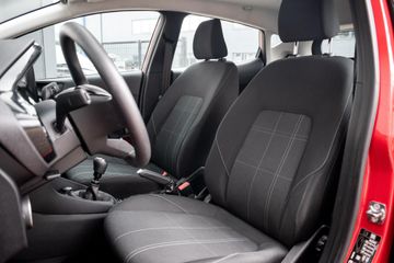 Voertuigafbeelding 3