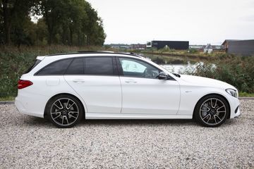 Voertuigafbeelding 24