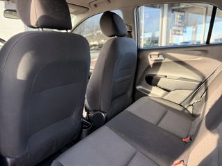 Voertuigafbeelding 14