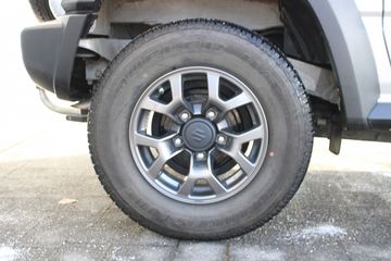 Voertuigafbeelding 14