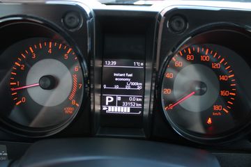 Voertuigafbeelding 9