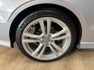 Voertuigafbeelding 35