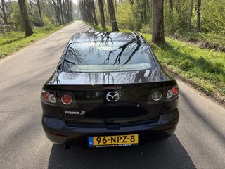 Voertuigafbeelding 8