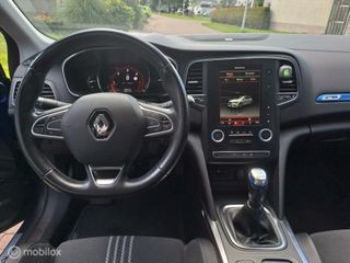 Voertuigafbeelding 3