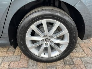 Voertuigafbeelding 27