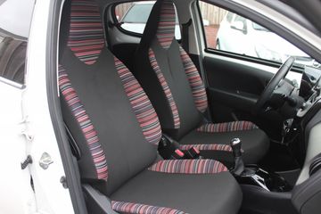 Voertuigafbeelding 13