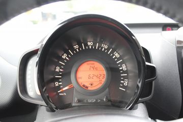 Voertuigafbeelding 18