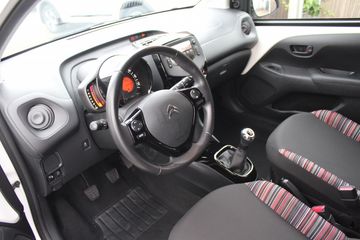 Voertuigafbeelding 8