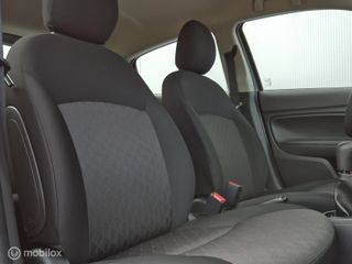 Voertuigafbeelding 12