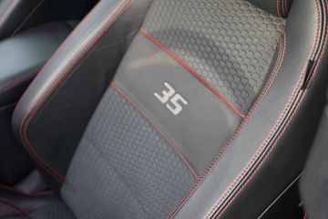 Voertuigafbeelding 26