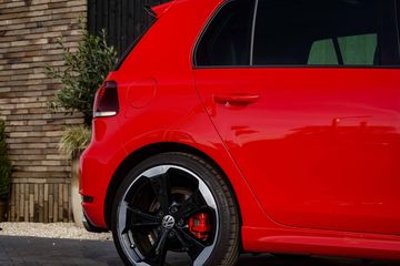 Voertuigafbeelding 9