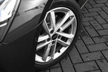 Voertuigafbeelding 6