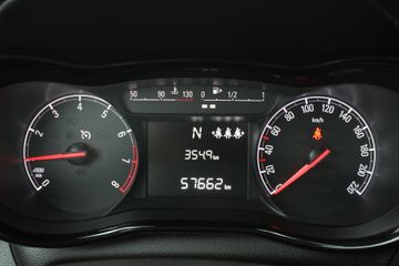 Voertuigafbeelding 26