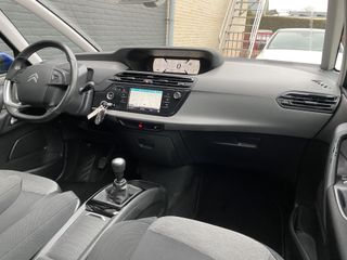 Voertuigafbeelding 14