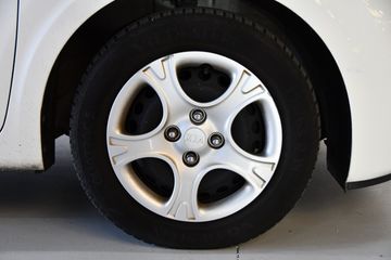 Voertuigafbeelding 2