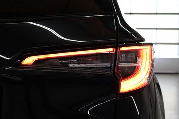 Voertuigafbeelding 9