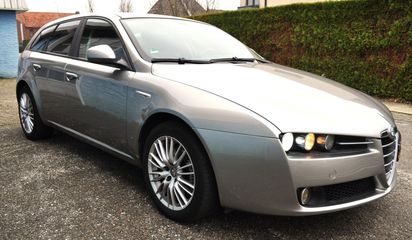 Voertuigafbeelding 4