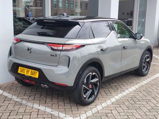 Voertuigafbeelding 4