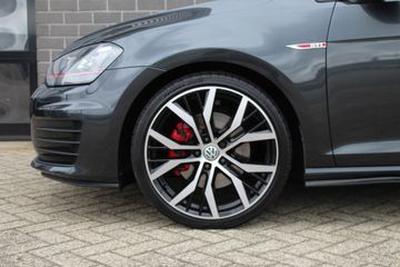 Voertuigafbeelding 25