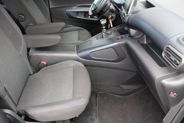 Voertuigafbeelding 5