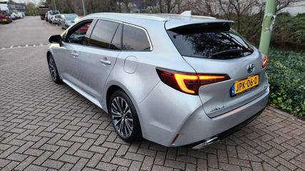 Voertuigafbeelding 4