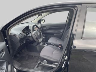 Voertuigafbeelding 11