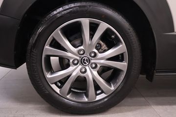 Voertuigafbeelding 4