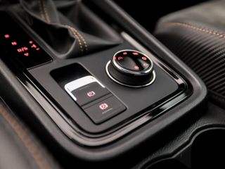 Voertuigafbeelding 32