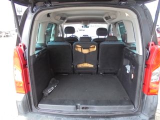 Voertuigafbeelding 4