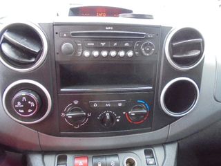 Voertuigafbeelding 6