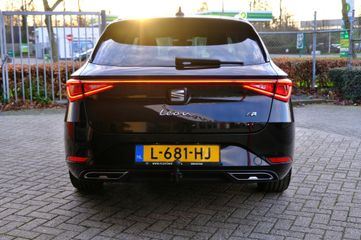 Voertuigafbeelding 7