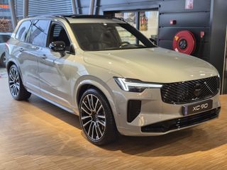 Voertuigafbeelding 8