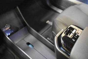 Voertuigafbeelding 13