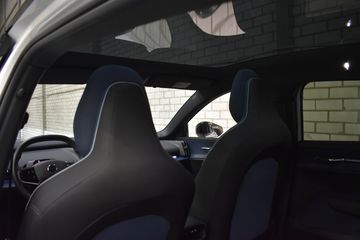 Voertuigafbeelding 31