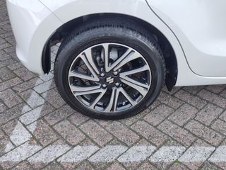 Voertuigafbeelding 33