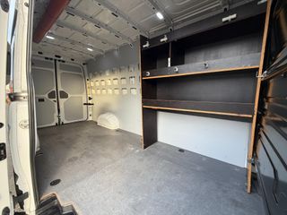 Voertuigafbeelding 9