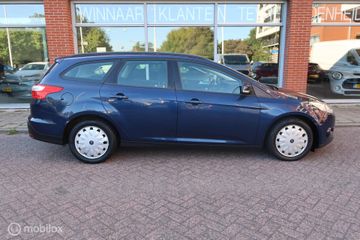 Voertuigafbeelding 4