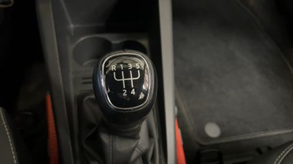 Voertuigafbeelding 10