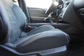 Voertuigafbeelding 19