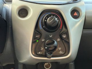 Voertuigafbeelding 15