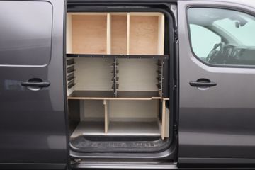 Voertuigafbeelding 10