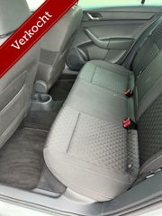 Voertuigafbeelding 10