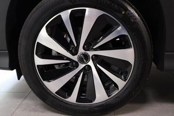 Voertuigafbeelding 7