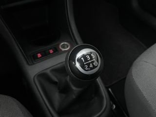 Voertuigafbeelding 12