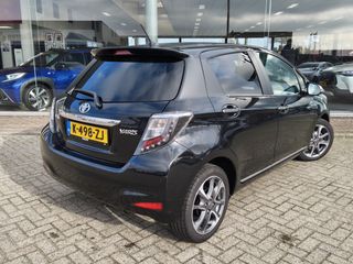 Voertuigafbeelding 3