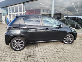 Voertuigafbeelding 4