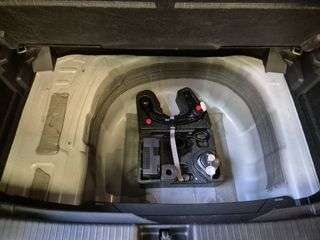 Voertuigafbeelding 13