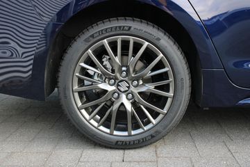 Voertuigafbeelding 14