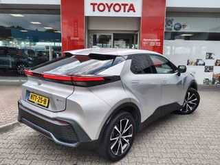 Voertuigafbeelding 3