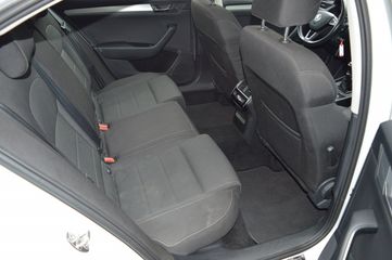 Voertuigafbeelding 24